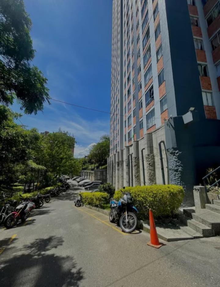 Apartamento Vistas Lindas Cerca Centro Medellín Extérieur photo