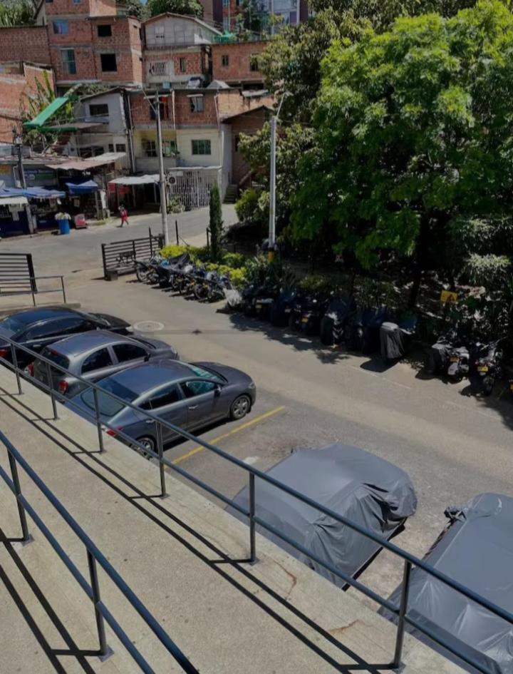 Apartamento Vistas Lindas Cerca Centro Medellín Extérieur photo